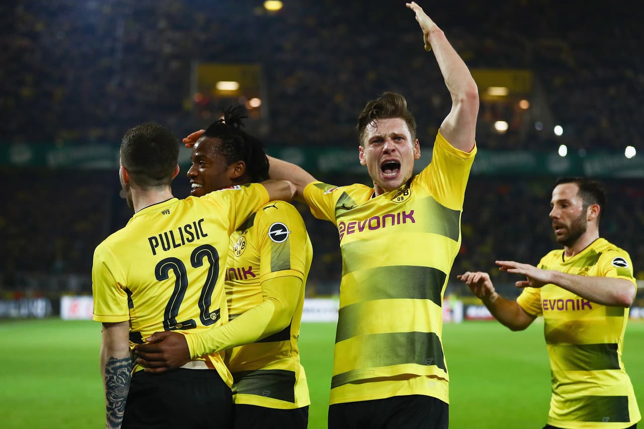 Michy Batshuayi puso el 3-2 en la última jugada con lo que la fiesta fue gigante en el Signal Iduna Park.