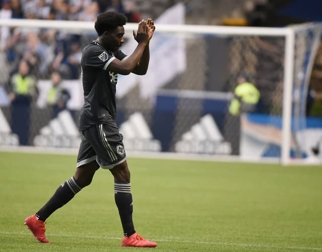 En el BC Place también se escribió historia. Con apenas 17 años, la joya de la selección canadiense Alphonso Davies marcó por primera vez en la MLS. (Reuters)