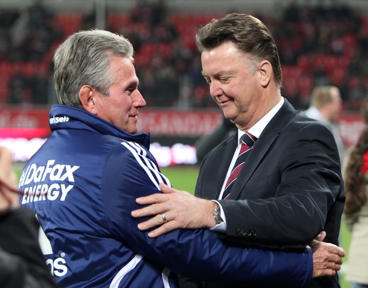Heynckes se revalorizó en Leverkusen y fue nombrado sucesor de Louis van Gaal en el banquillo del Bayern Munich.
