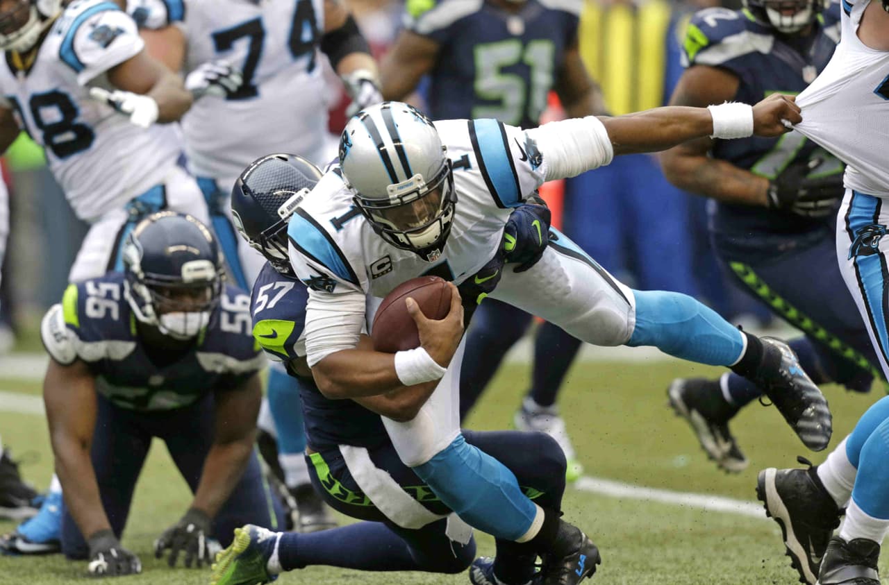 1. CAM NEWTON - El quarterback de los Panthers de Carolina encabezó 4 series ofensivas de 80 ó más yardas sobre la defensiva de los Seattle Seahawks en la victoria 27 - 23 que mantiene a Carolina invicto con 5 - 0.
