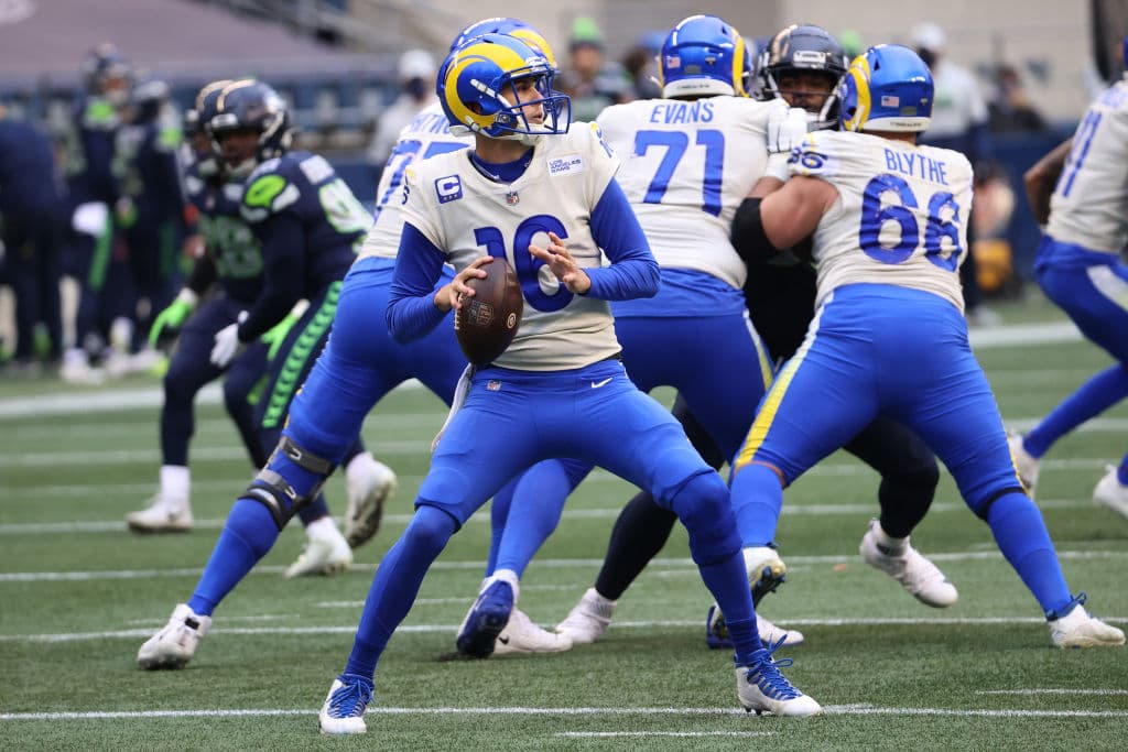 El cuadro angelino consiguió su pase a la ronda divisional tras vencer 30-20 a los de Seattle. | Russell Wilson poco pudo hacer con las deficiencias de la línea ofensiva contrastada con la poderosa defensiva de los Rams.