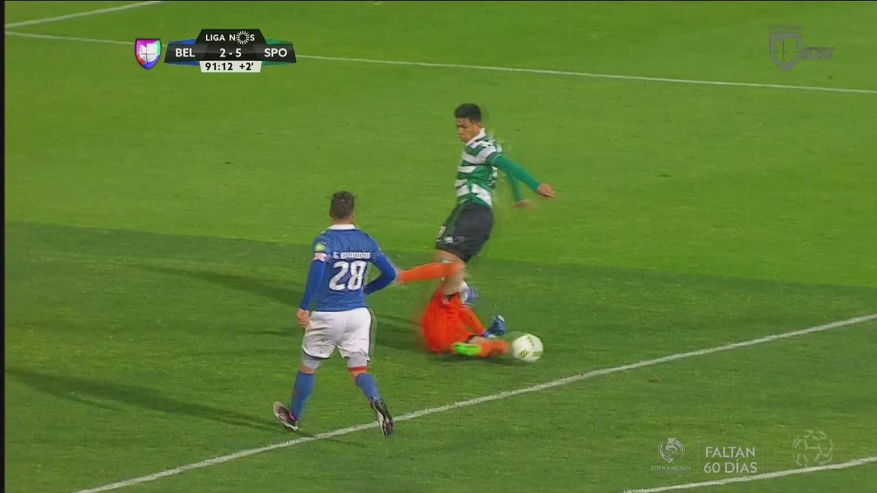 Teo Gutiérrez noquea al portero del Belenense con duro golpe en el rostro