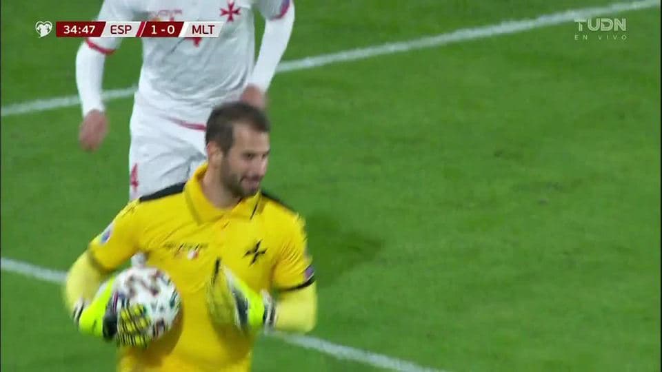 Tiro de esquina para Spain