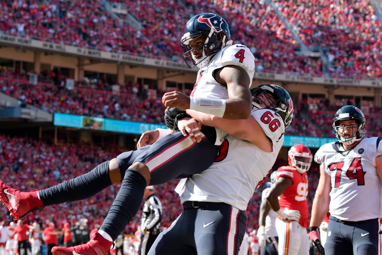 Texans propinan derrota a Chiefs en Arrowhead