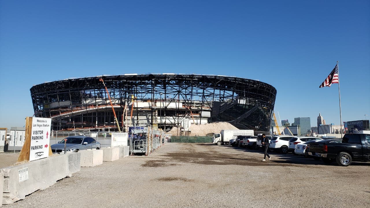 La franquicia de los Raiders se va a Las Vegas y así es como va la que será su nueva casa.