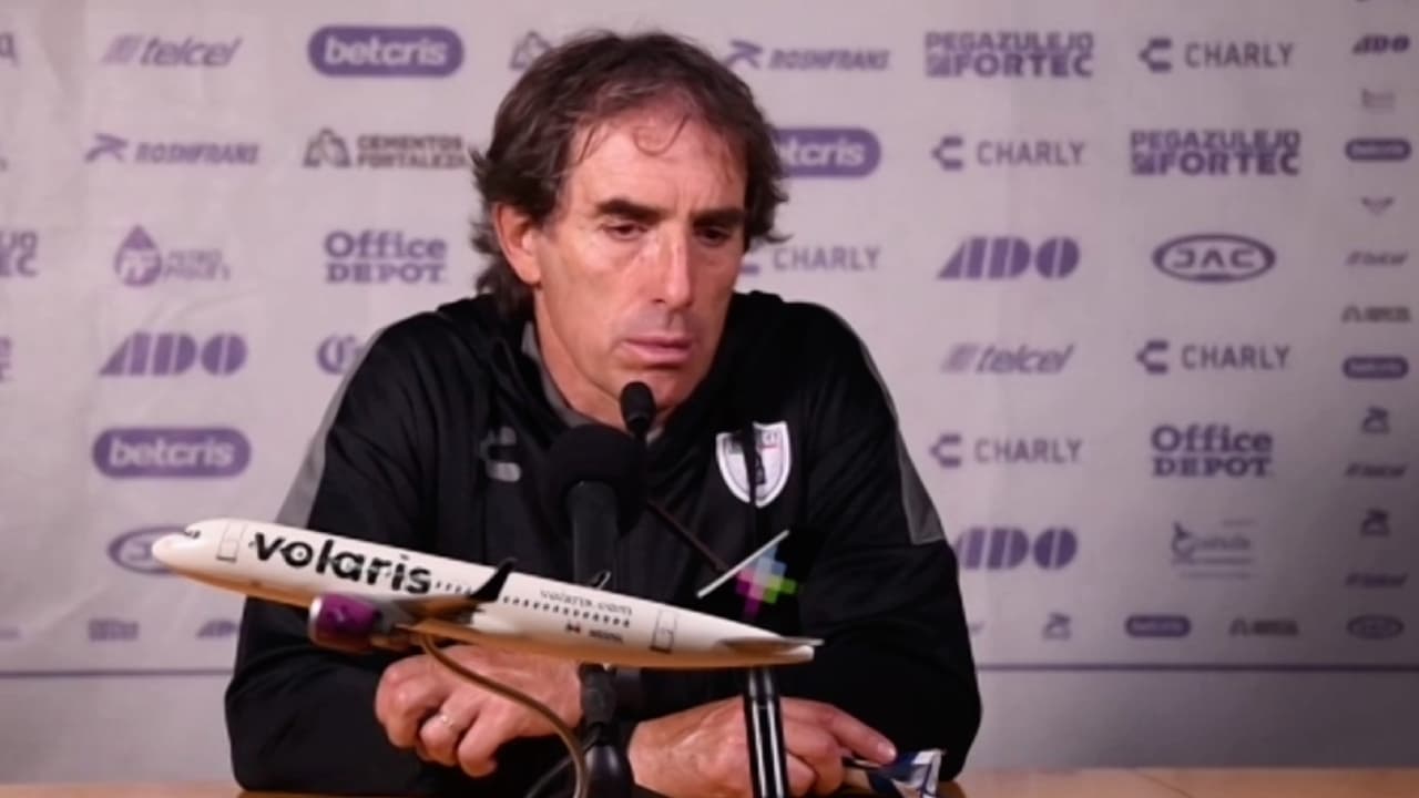 Guillermo Almada permanecerá en los Tuzos de Pachuca hasta 2025.