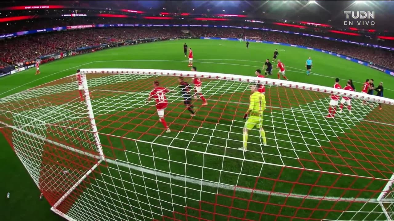 ¡GOL!  anota para Benfica. Vangelis Pavlidis
