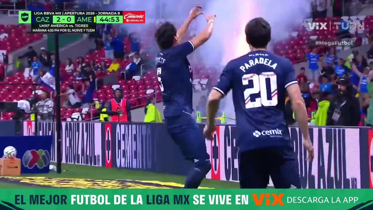 ¡3-0! ¡Chiquete Orozco marca el tercero de Cruz Azul al América!