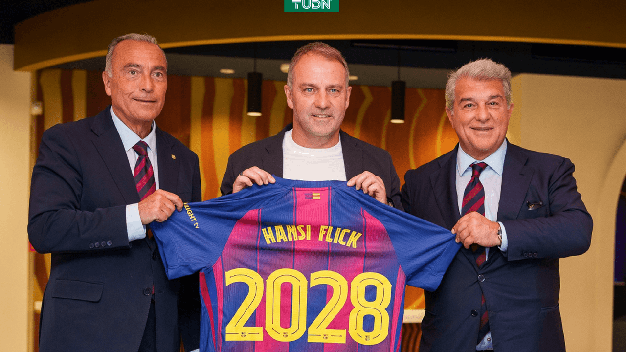 Hansi Flick renueva con Barcelona: “Quiero ganar más títulos”