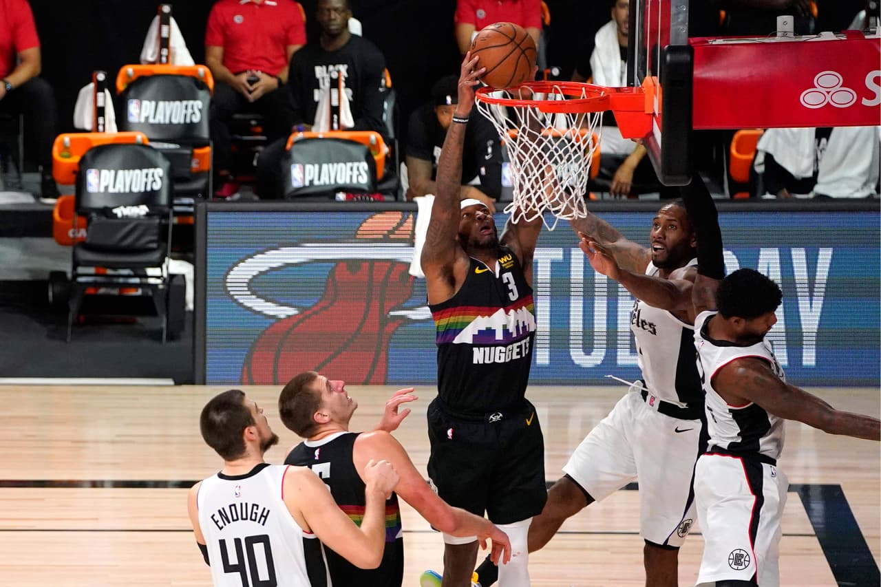 Los Denver Nuggets continúan con vida en la semifinales de conferencia tras vencer 98-111 a Los Angeles Clippers.