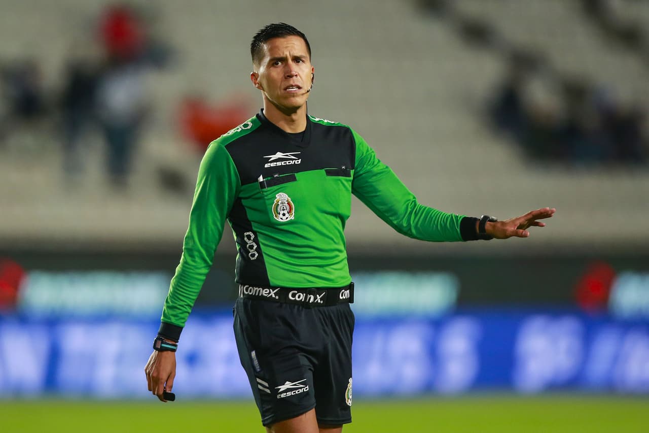 Pachuca perdonó a Xolos y hasta se dio el lujo de fallar un penal por conducto de Nico Ibáñez. El punto le alcanzó para recuperar el liderato por la diferencia de goles.