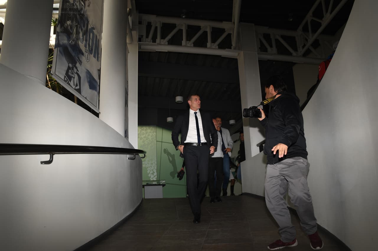 El argentino llegó a México con el reto de levantar al Pachuca de su mal comienzo en el Clausura 2019.