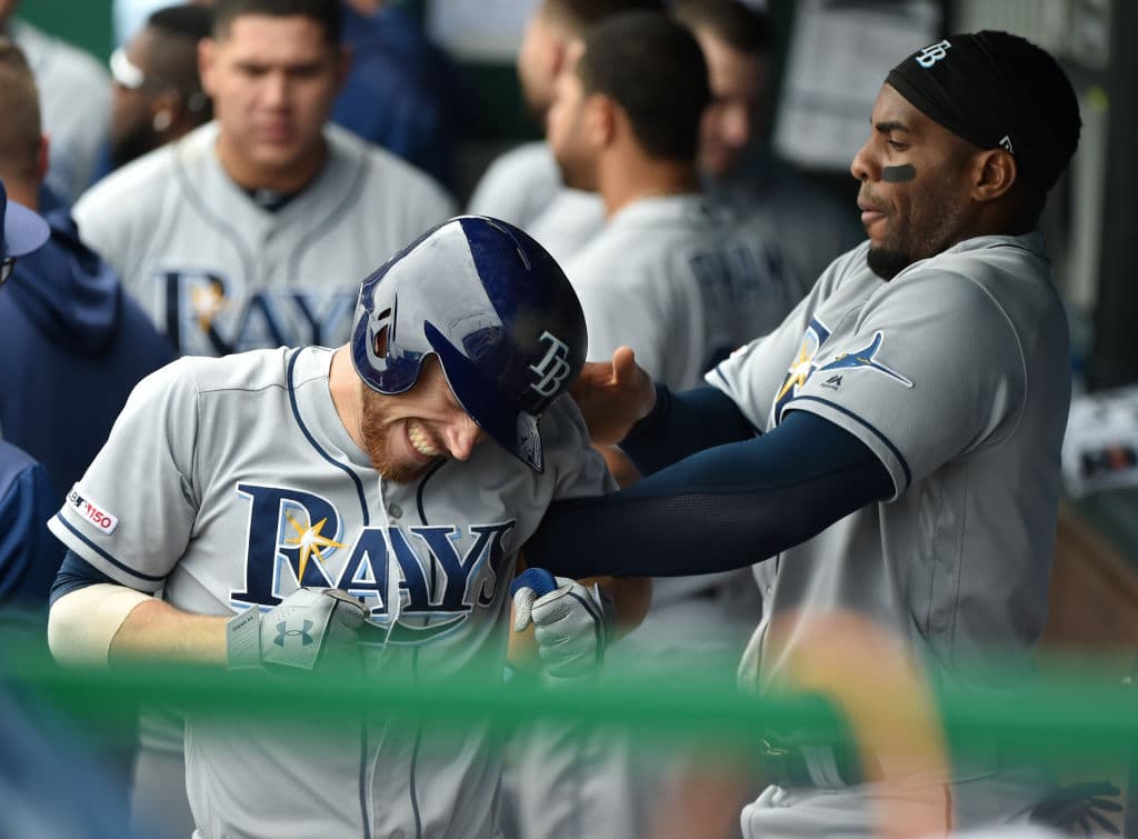 Con su oportuno batazo de cuatro esquinas Brandon Lowe llegó a siete jonrones en la temporada 2019 y acumula 19 producidas.