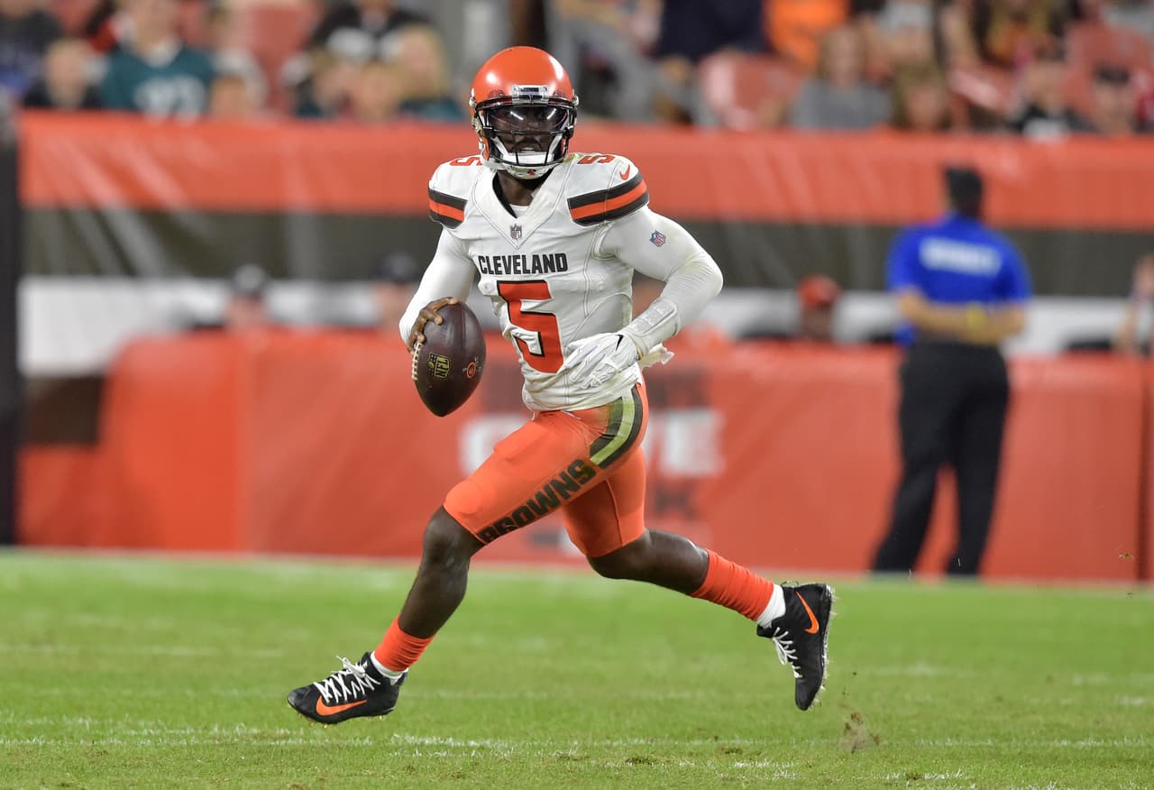 26)
<b>Tyrod Taylor, Cleveland Browns</b>. Luego de acabar con la sequía de 17 años sin Playoffs para Buffalo, Taylor debe probar que no solo hace daño corriendo el balón sino con sus pases también.
