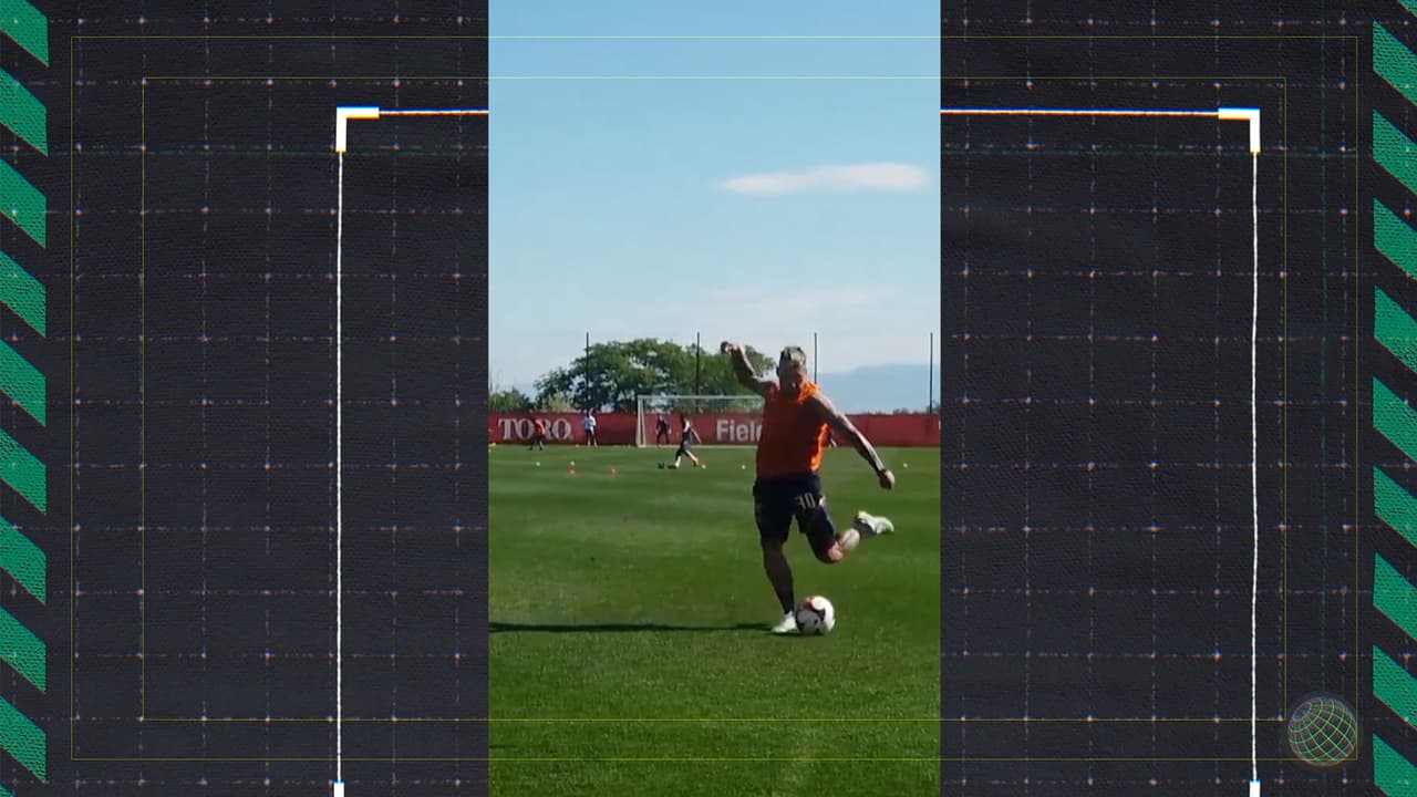 Presume Castillo par de golazos antes de dejar al América