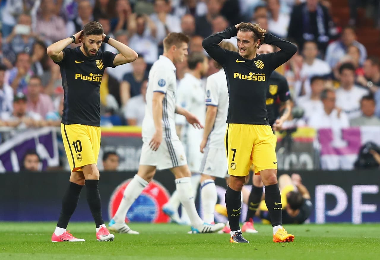 Con el partido en contra, Atlético de Madrid asumió el deber de ir a por el resultado.