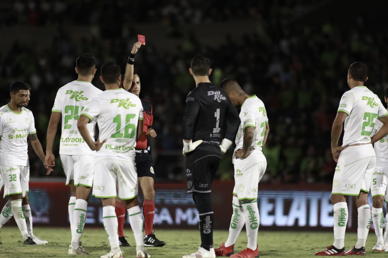 La solitaria anotación de Diego Rolán desde los once pasos le la la victoria a los fronterizos 1-0 sobre los potosinos.