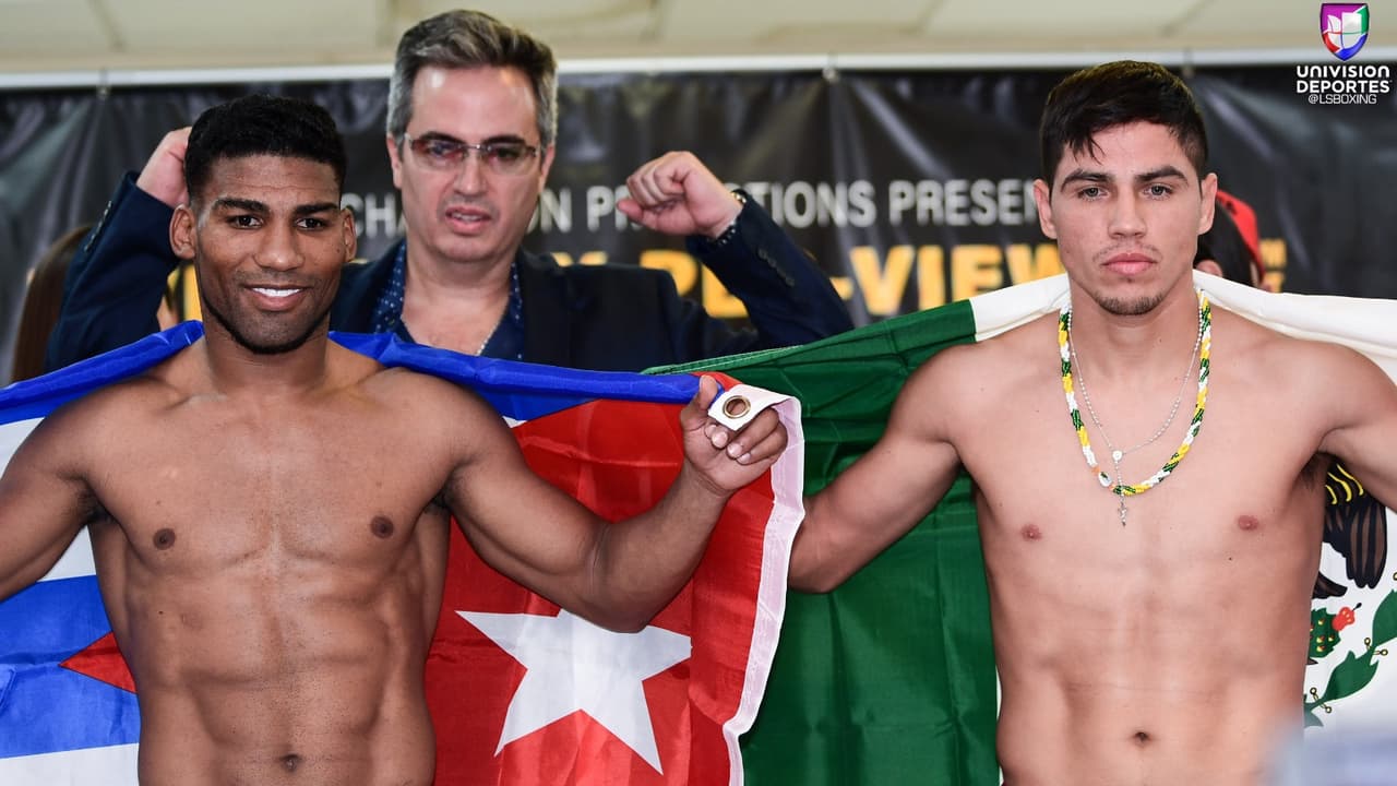 Yuriorkis 'El Ciclón de Guantánamo' Gamboa se pasó el límite de las 135 libras por cuatro onzas de cara a su pelea ante el mexicano Miguel 'Barreterito' Beltrán.