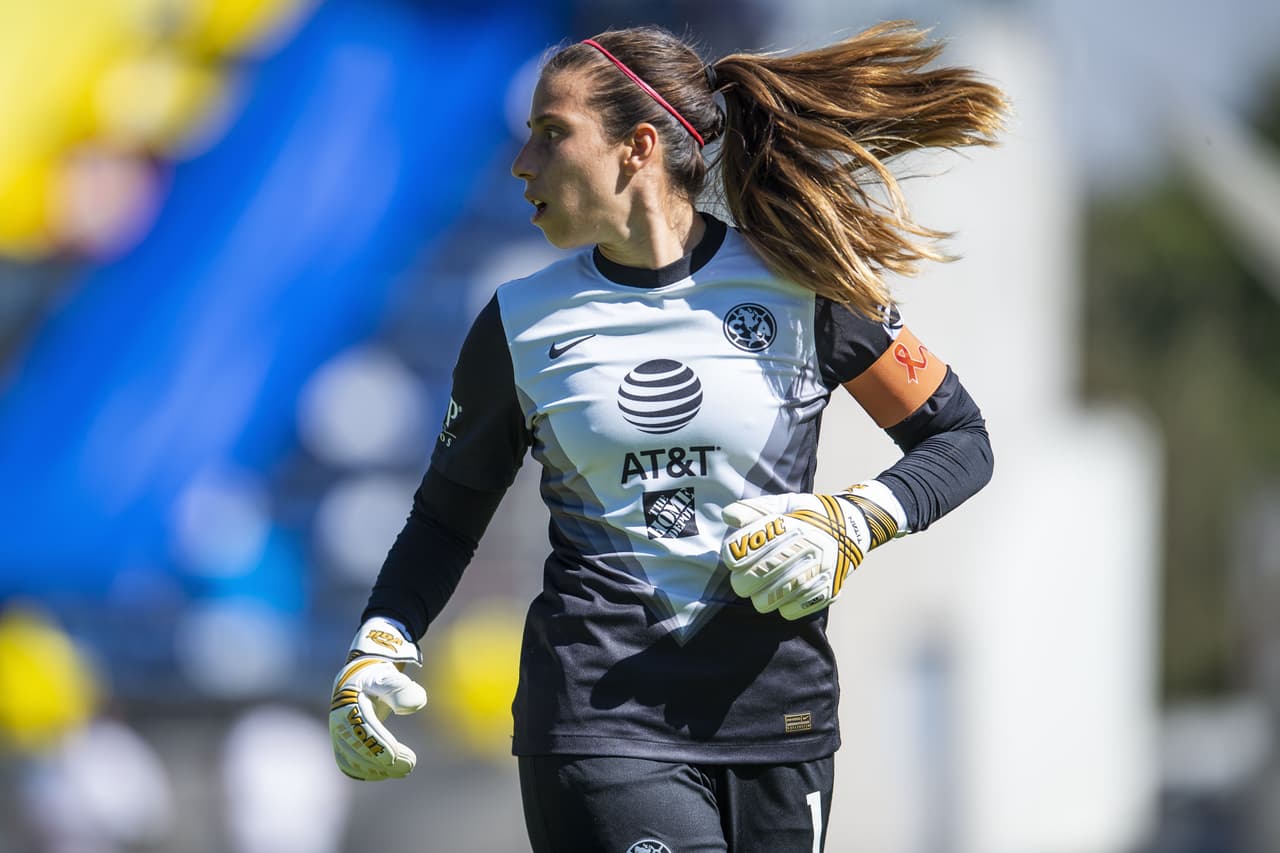 El rebaño tuvo oportunidades de gol, pero no concretaron. El tanto cayó de una jugada prefabricada para que Casandra Cuevas clavara el balón al fondo de la red con un firme testarazo.
