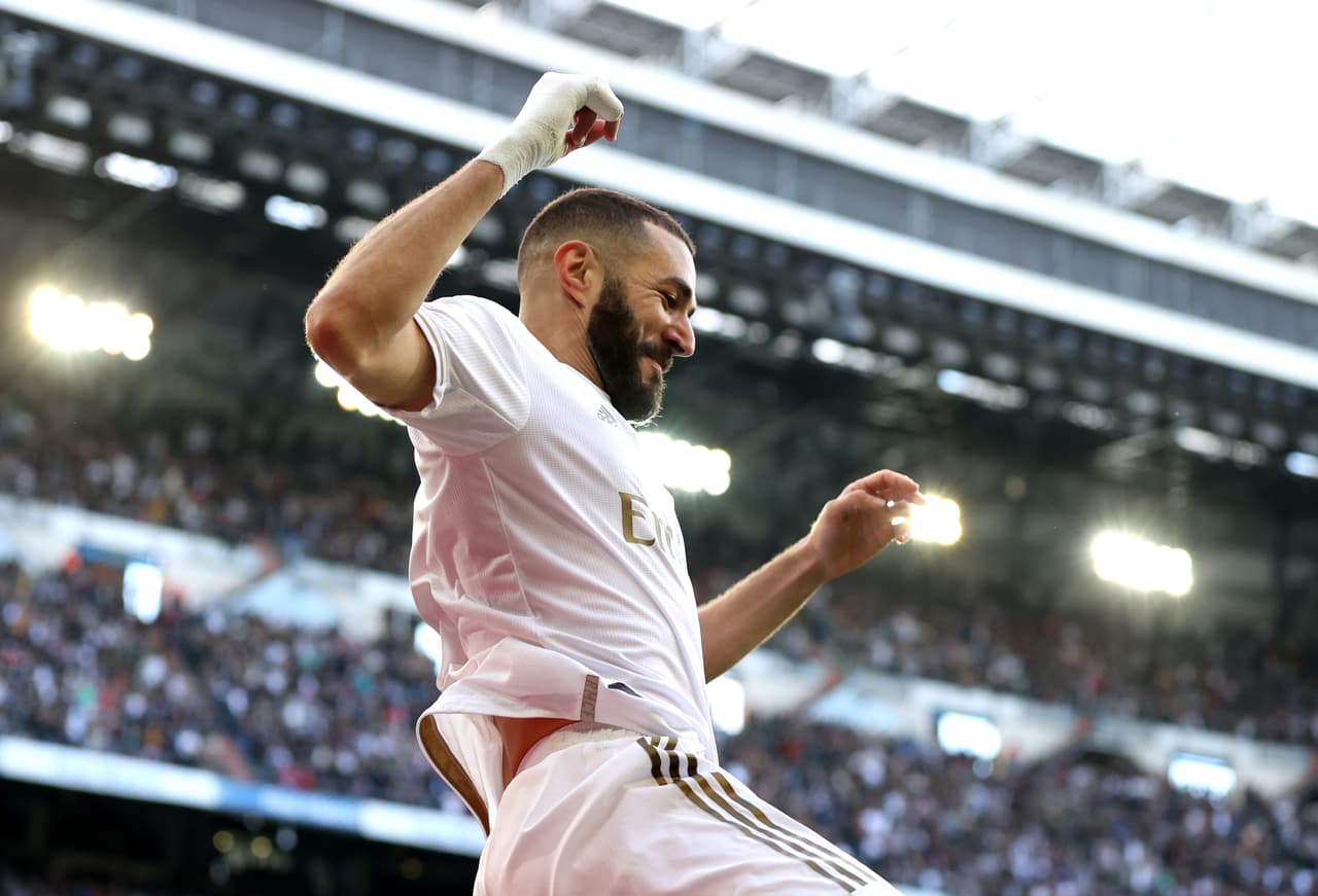 Real Madrid llegó a 49 unidades tras 22 partidos disputados en La Liga. Karim Benzema anotó al 56’.
