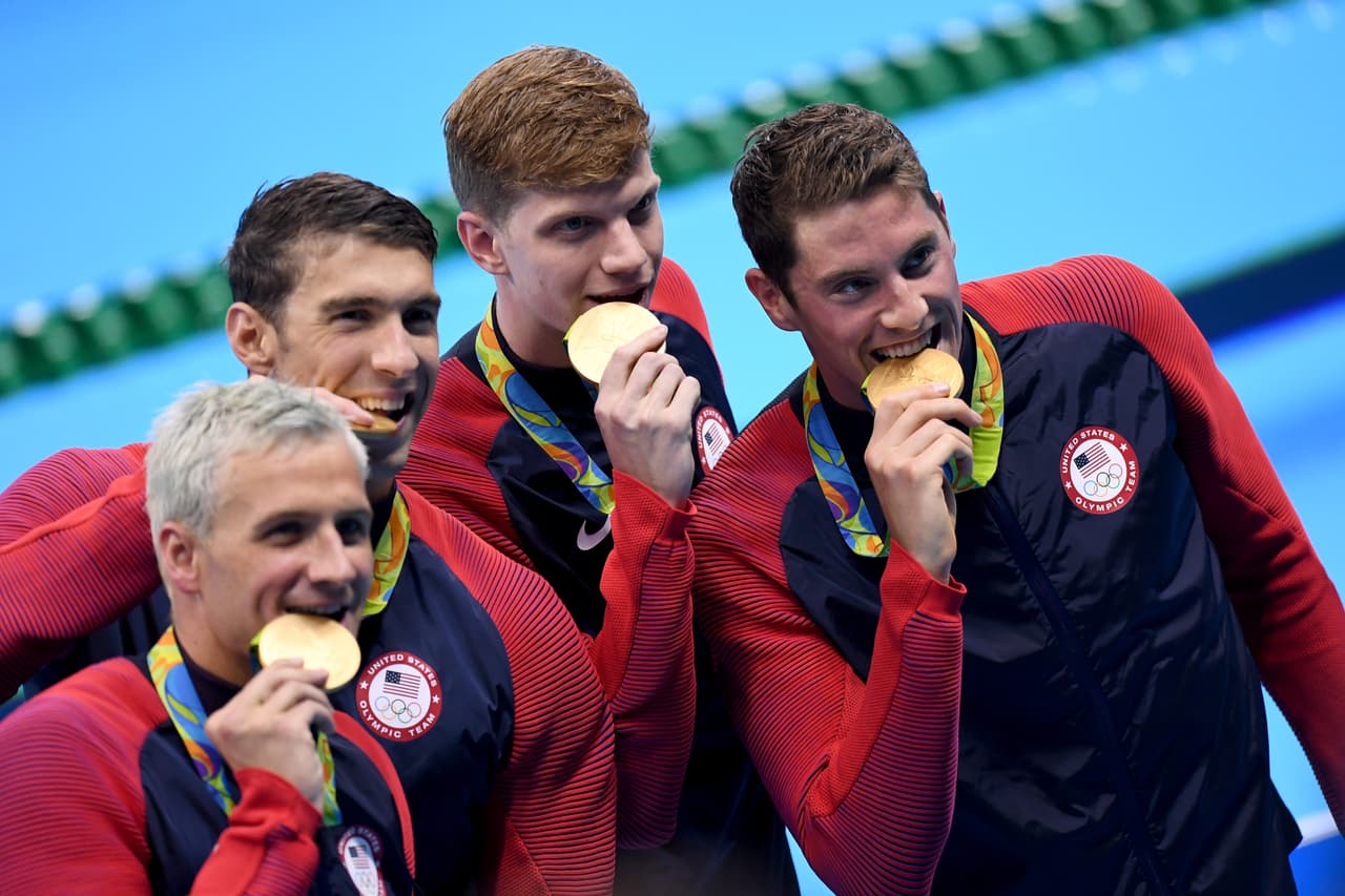 Estados Unidos ganó la final de 4x200m libre y Michael Phelps alcanzó 21 oros olímpicos