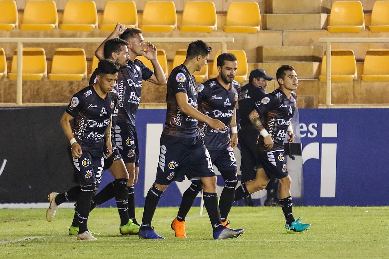 A los 36 minutos, por la vía del penalti, el argentino Luciano Nequecaur se encargó de marcar el único tanto del encuentro, a través del cobro de un penalti.