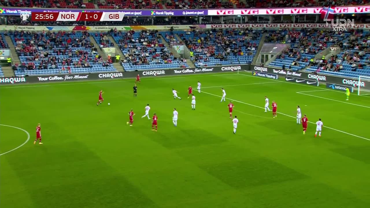 ¡Se puso 'nervioso'! Haaland define el 2-0 de Noruega ante Gibraltar