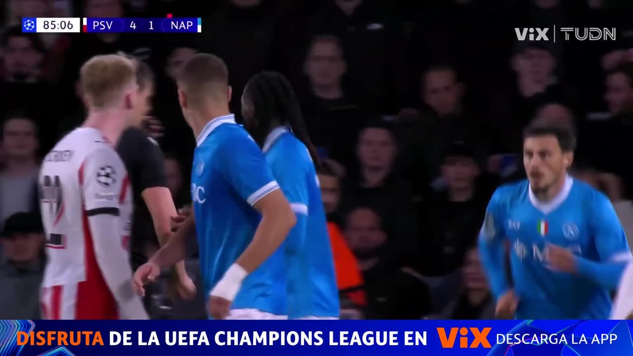 ¡DE CABEZA! McTominay marca el segundo del Napoli, pero el tiempo no le alcanza para remontar