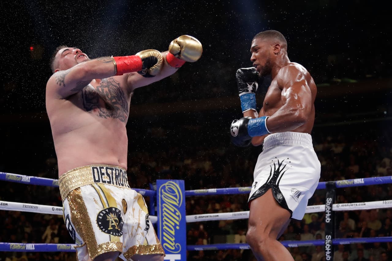 Ruiz estuvo en el lugar y momento indicado; enfrentó a Joshua con sólo un mes de preparación.