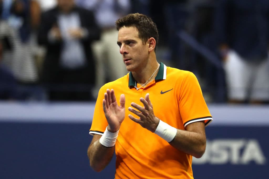 Del Potro celebró con sobriedad su paso a la final tras la situación médica de Nadal con su pierna derecha.