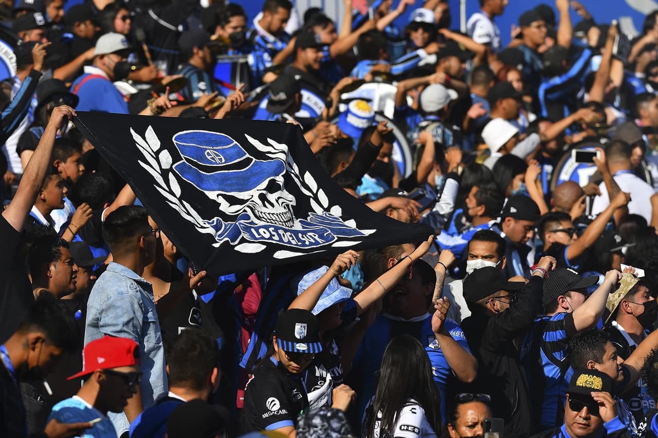 Barras de Querétaro reciben sanción de hasta 3 años; Atlas de 6 meses