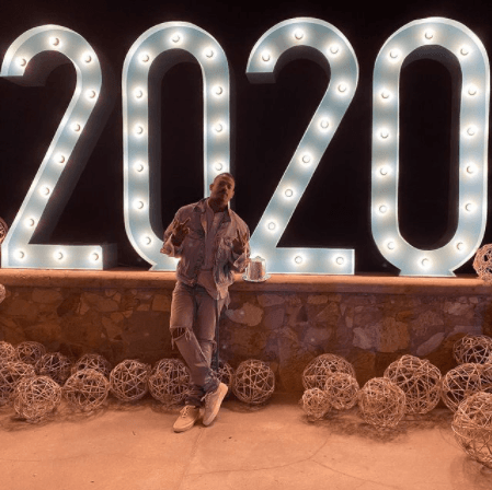 El actor y comediante se despidió agradecido a pesar del año difícil que fue el 2020.