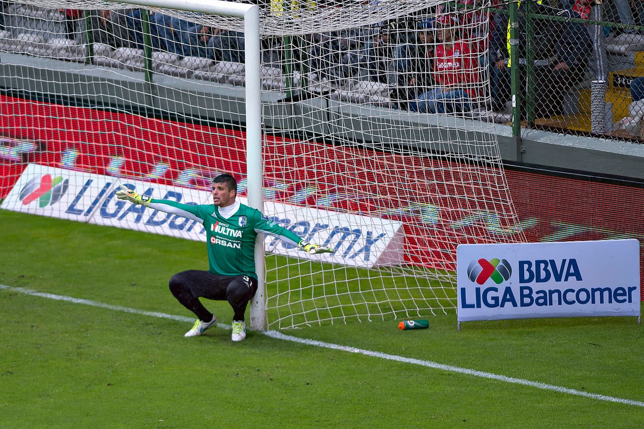 Desde su llegad a Querétaro solo se ha perdido dos partidos pero en todos lo que ha estado ha jugado los 90 minutos.