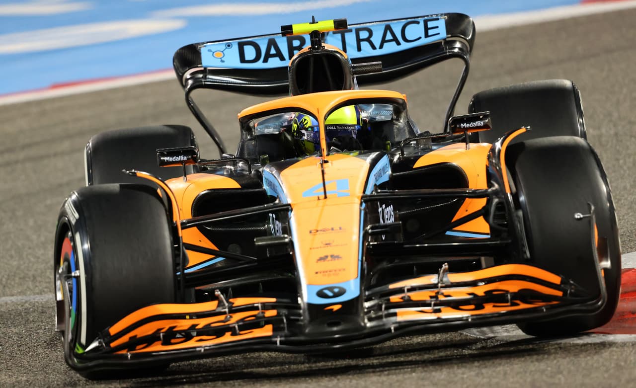 Lando Norris piloteaba su vehículo McLaren.
