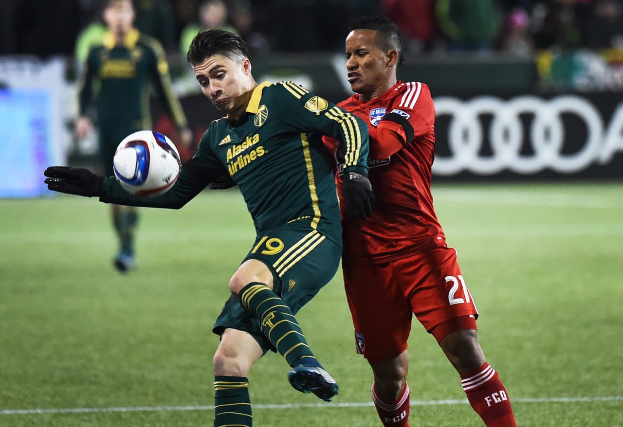 Jorge Villafaña nuevo refuerzo santista