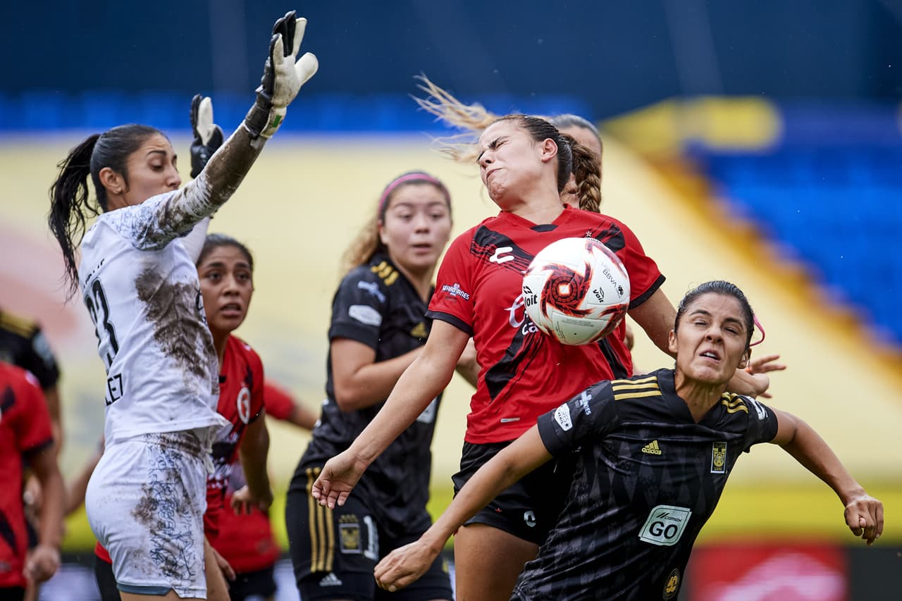 Tigres golea 6-1 a Tijuana