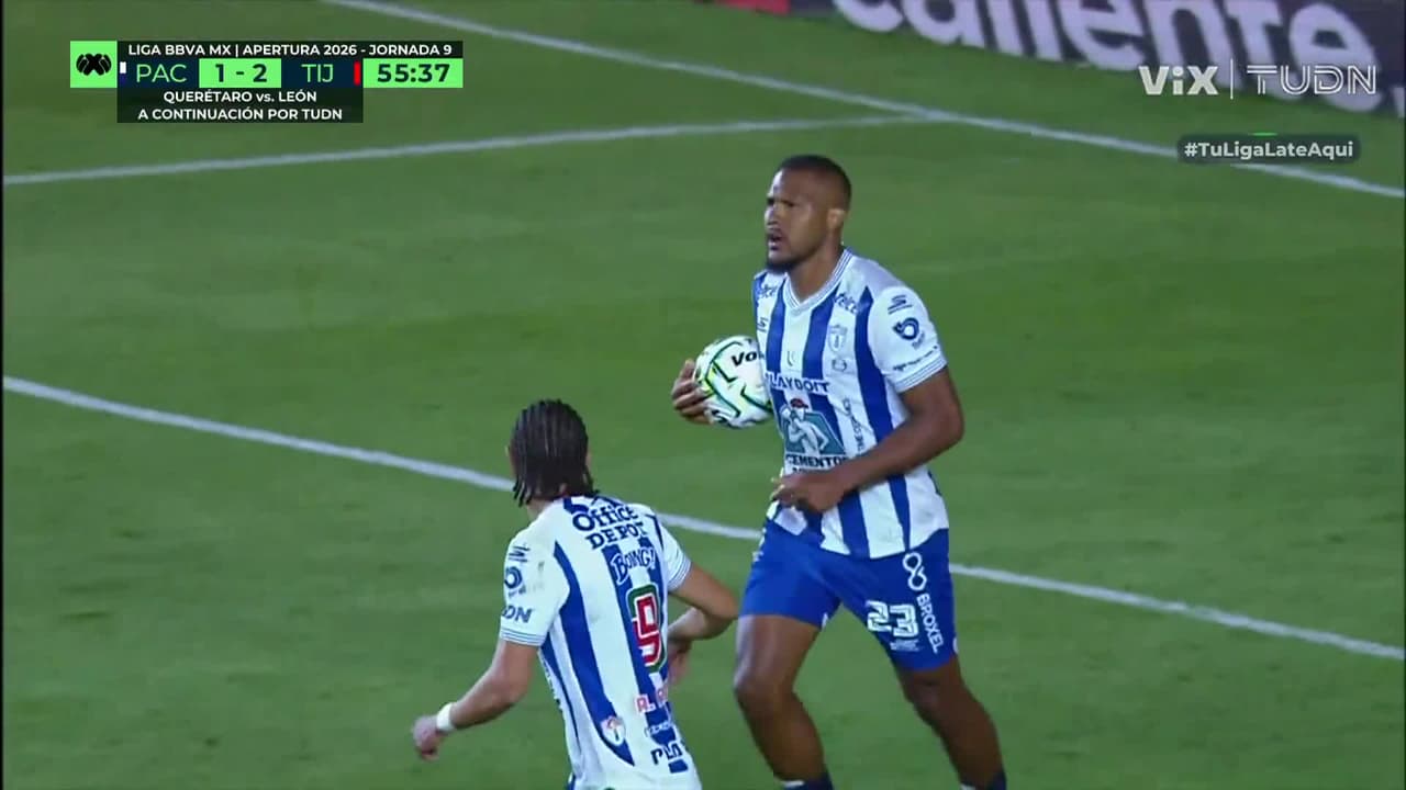 ¡Qué definición del Rey Salomón! El atacante del Pachuca impacta de cabeza