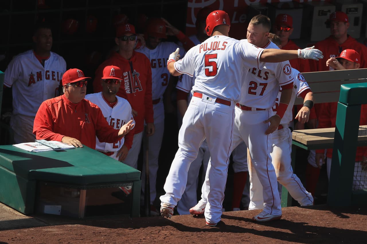 SEA 9 – 10 LAA: Los Angels anotaron 7 carreras en la novena entrada para dar la vuelta en un partido increíble.