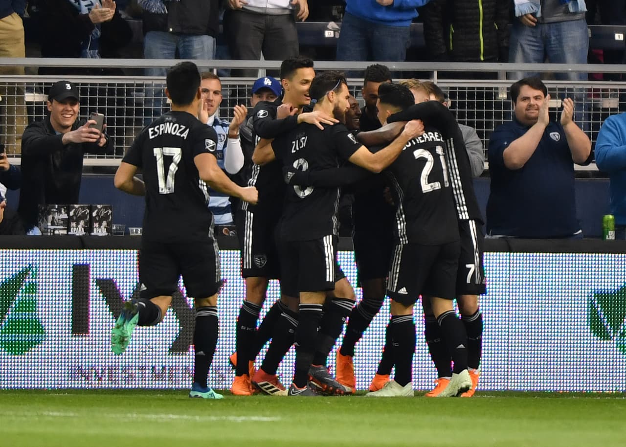 Felipe Gutiérrez no para de anotar y lidera un nuevo triunfo del Sporting KC 