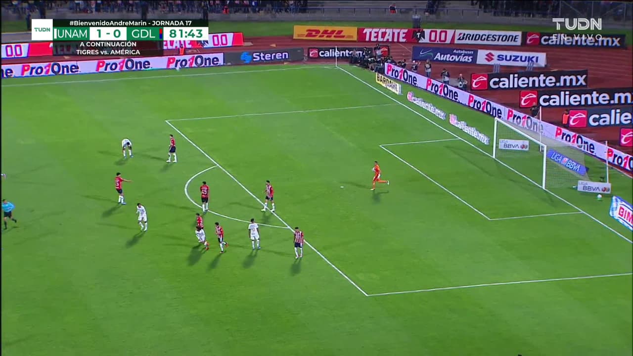 ¡TIRO ATAJADO! disparo por César Huerta.