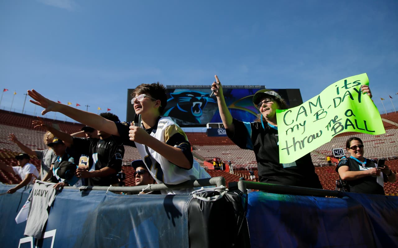 Los fans de Carolina apoyando a 'SuperCam'...