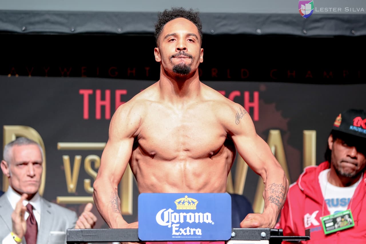 Andre Ward y Sergey Kovalev no tuvieron dificultad para dar las 175 libras de los semicompletos para la revancha en la que estarán en juego los títulos semicompletos de la FIB, OMB y AMB. Hay que recordar que el estadounidense Ward le arrebató dichas coronas al ruso en noviembre pasado.
