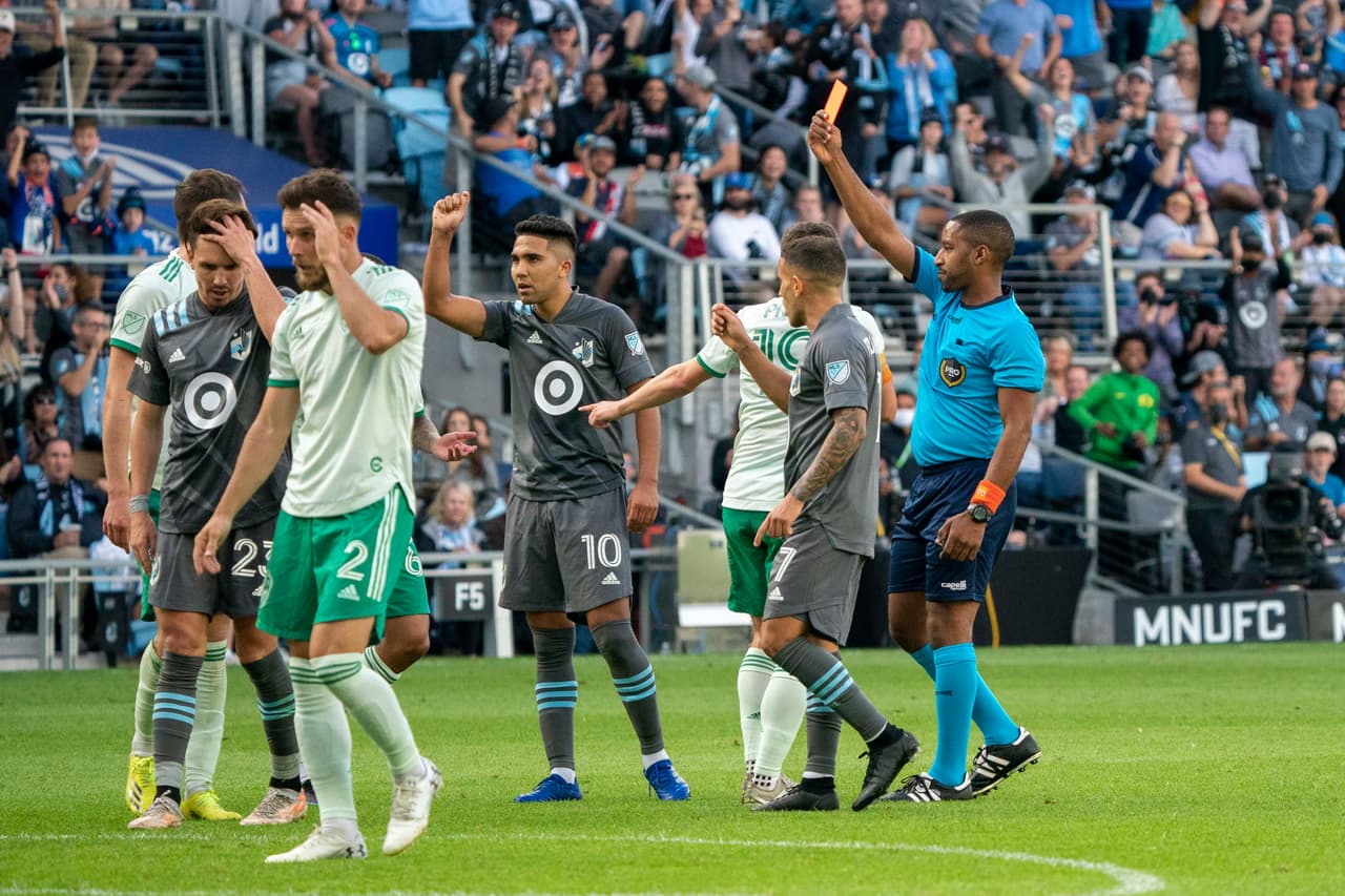 Minnesota quedó expuesto ante el empuje de rivales que vienen empujando desde atrás, como Vancouver Whitecaps, LAFC y San Jose Earthquakes.
<br>