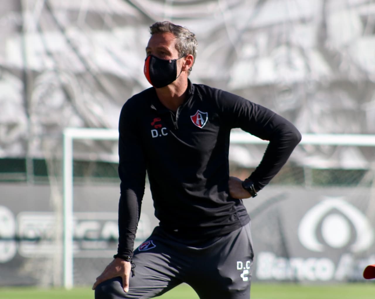 Cocca sobre Furch: “Se operó, no traeremos jugadores por traer”