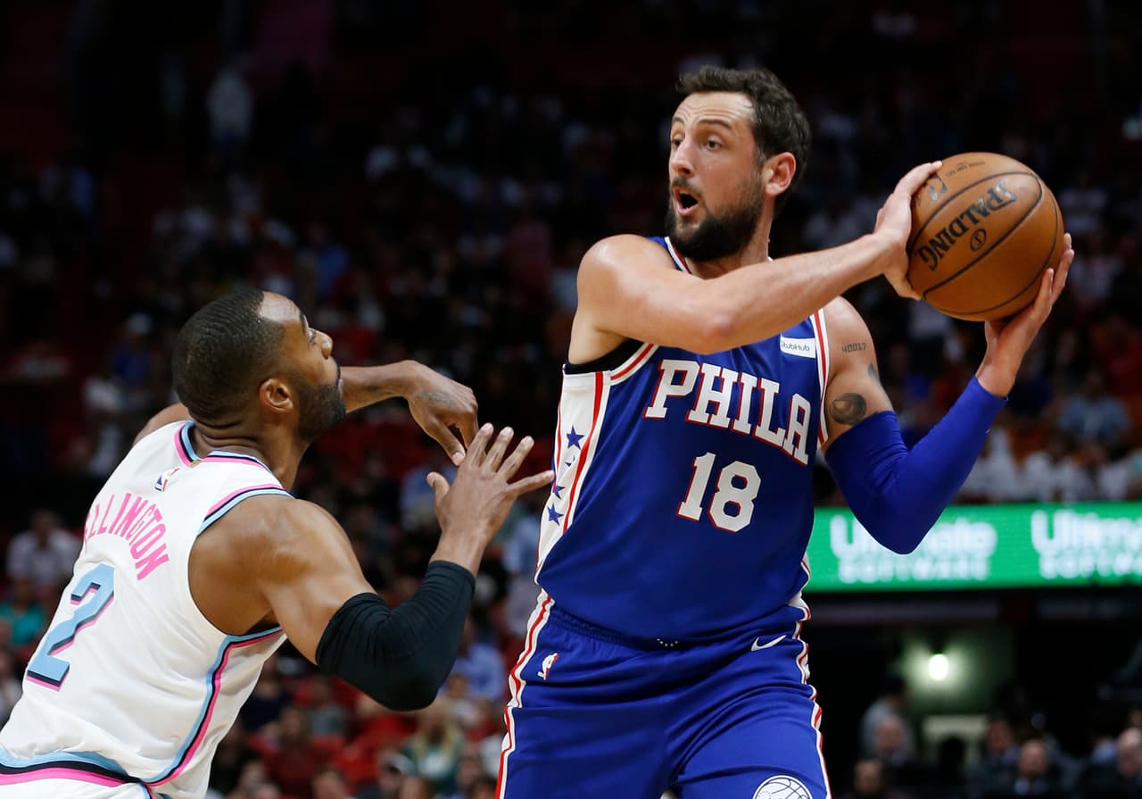 Con su derrota, los Sixers perdieron terreno en la carrera por un pase para las finales y se mantienen séptimos en la Conferencia Este, pero con una ventaja de sólo un partido sobre el Heat.