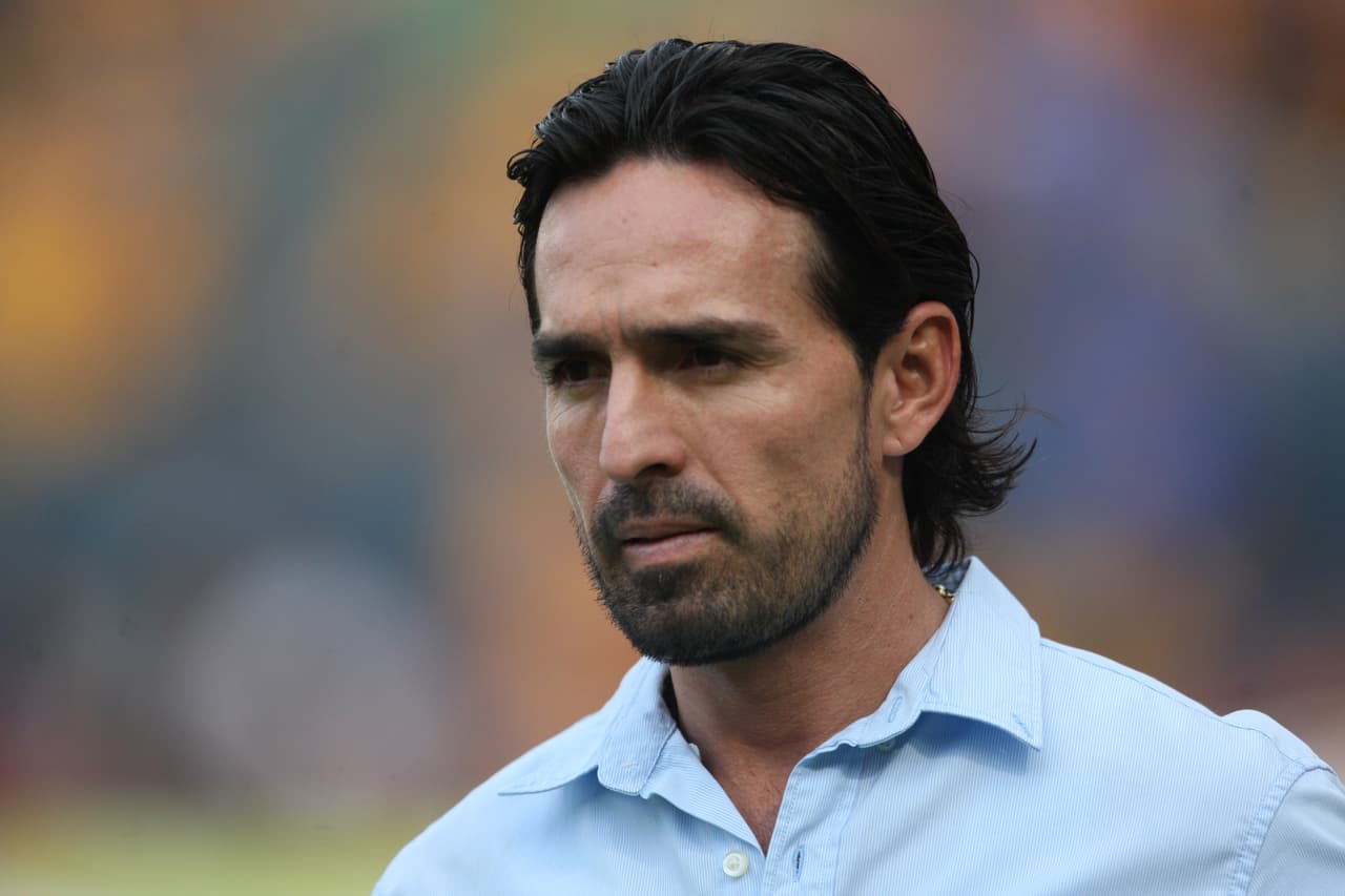 Una semana más tarde, en la fecha 8, Atlas marcó su primer gol en la liga esta campaña pero a cambio los Tigres de la UANL en el Estadio Universitario los derrotaron 3-1. Hasta ahí llegó Espinoza.