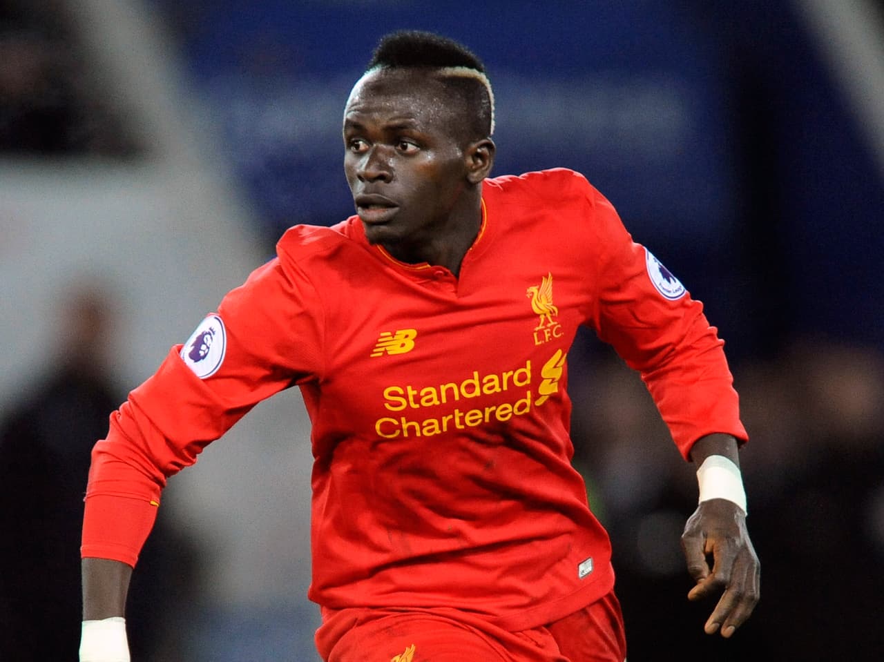 Es el primer jugador senegalés en anotar un gol en la final de la UEFA Champions League al anotarle al Real Madrid en 2018.