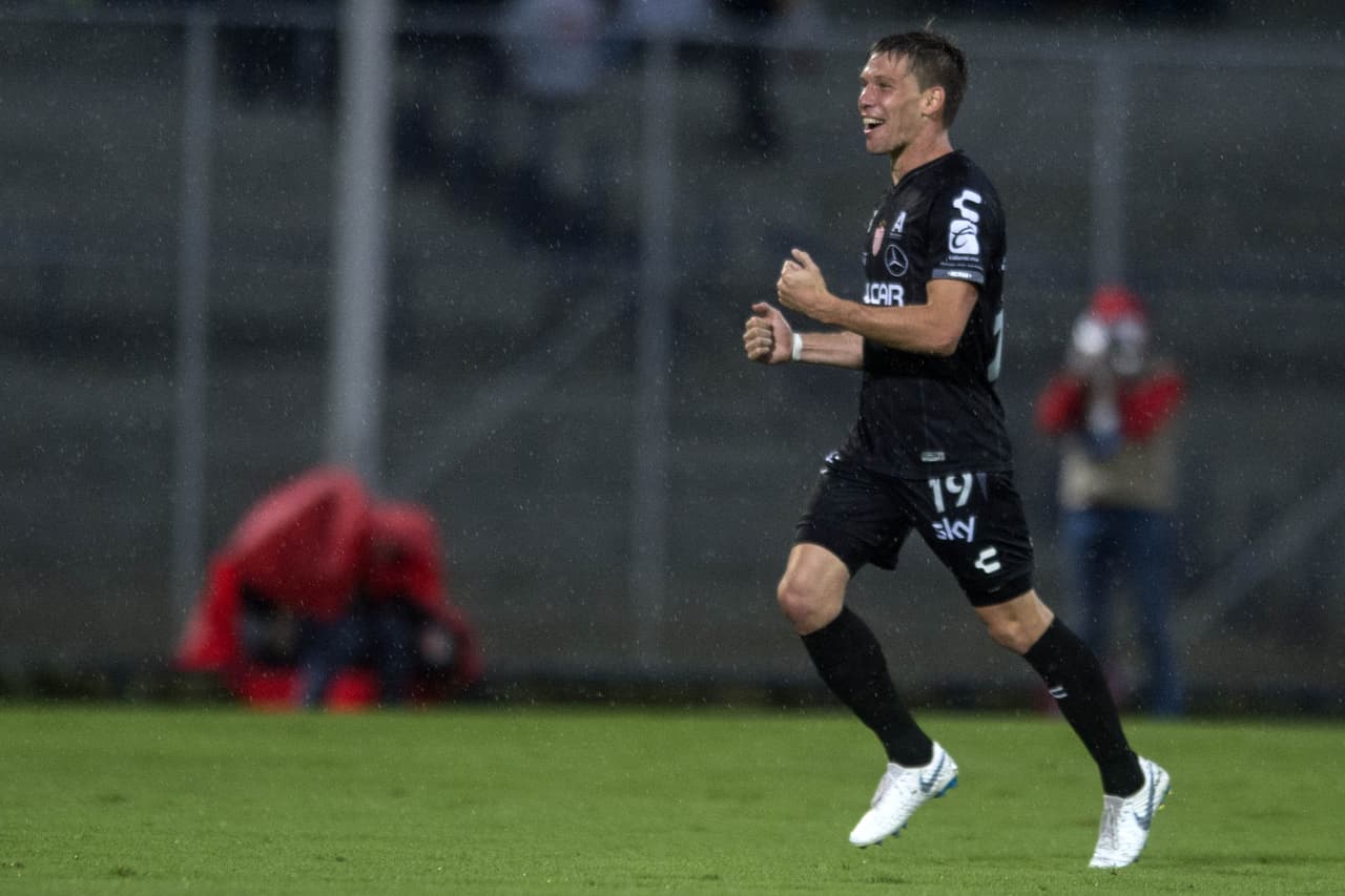 Claudio Riaño: el delantero argentino es pieza clave del Necaxa en Copa MX, pero en Liga tan solo ha sido llamado una vez a convocatoria. Ya tiene un gol.