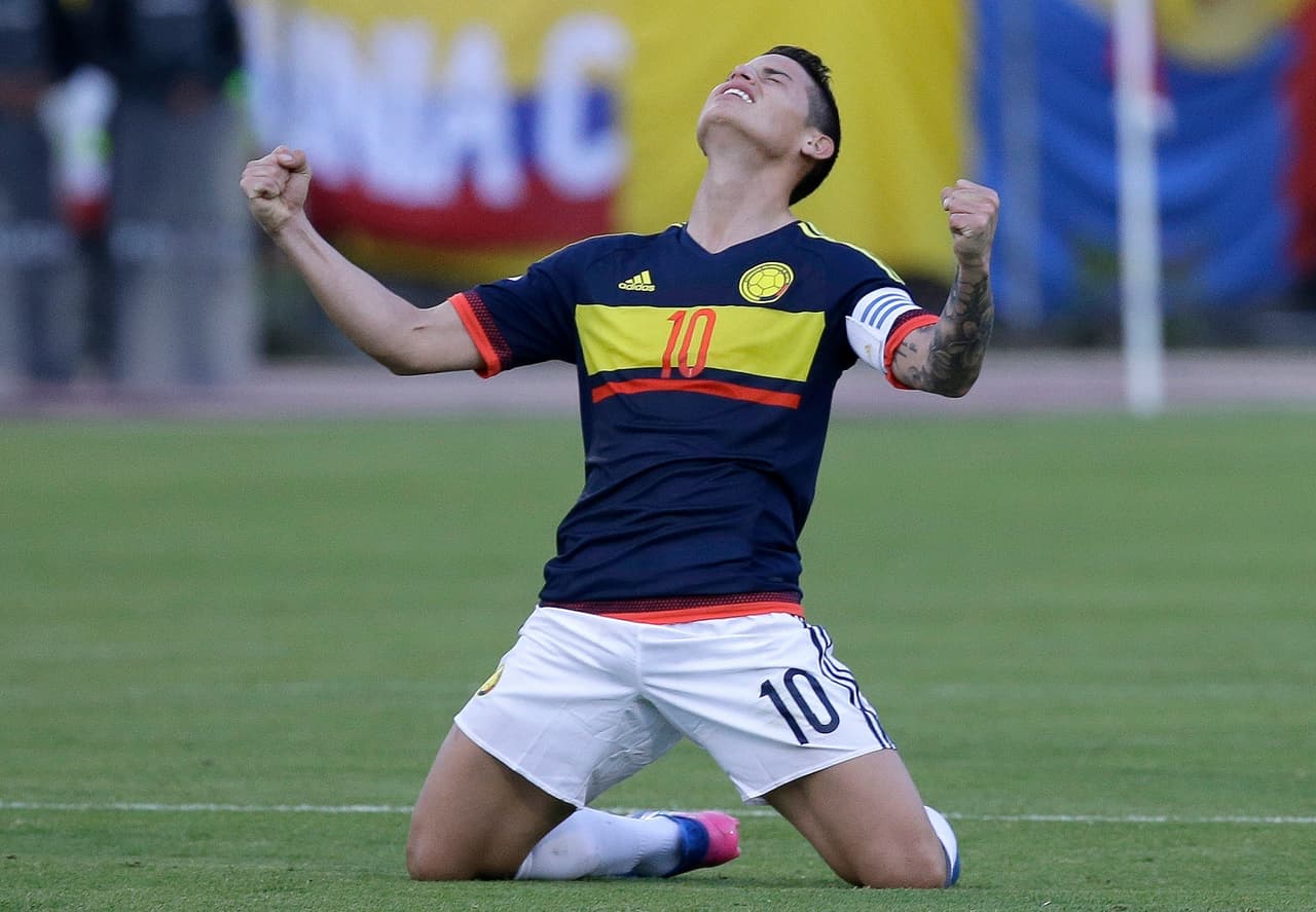 Pero su cosecha no acabó allí. En Quito, ante un difícil equipo de Ecuador, James volvió a ser determinante con gol y asistencia que dejó a Colombia muy cerca de Rusia.