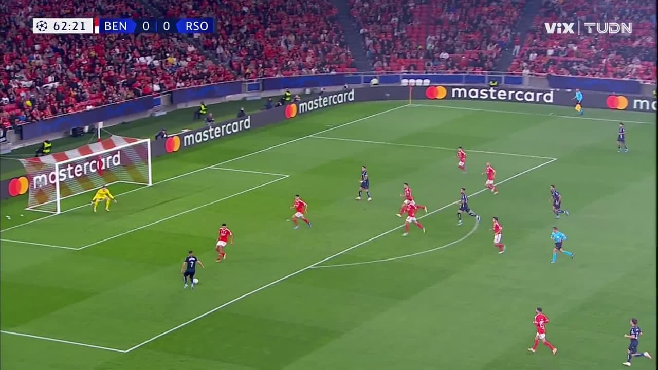 ¡Gol de la Real Sociedad! Brais Méndez llega puntual y sella el 0-1